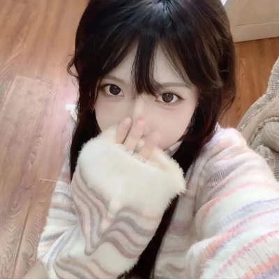 碧窗艳影
